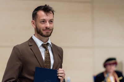 Blahoželanie čerstvým absolventom Ekonomickej univerzity v Bratislave