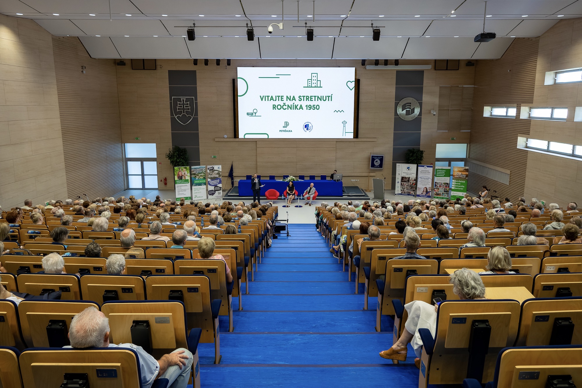Univerzita tretieho veku EUBA ukončila akademický rok 2024/2025