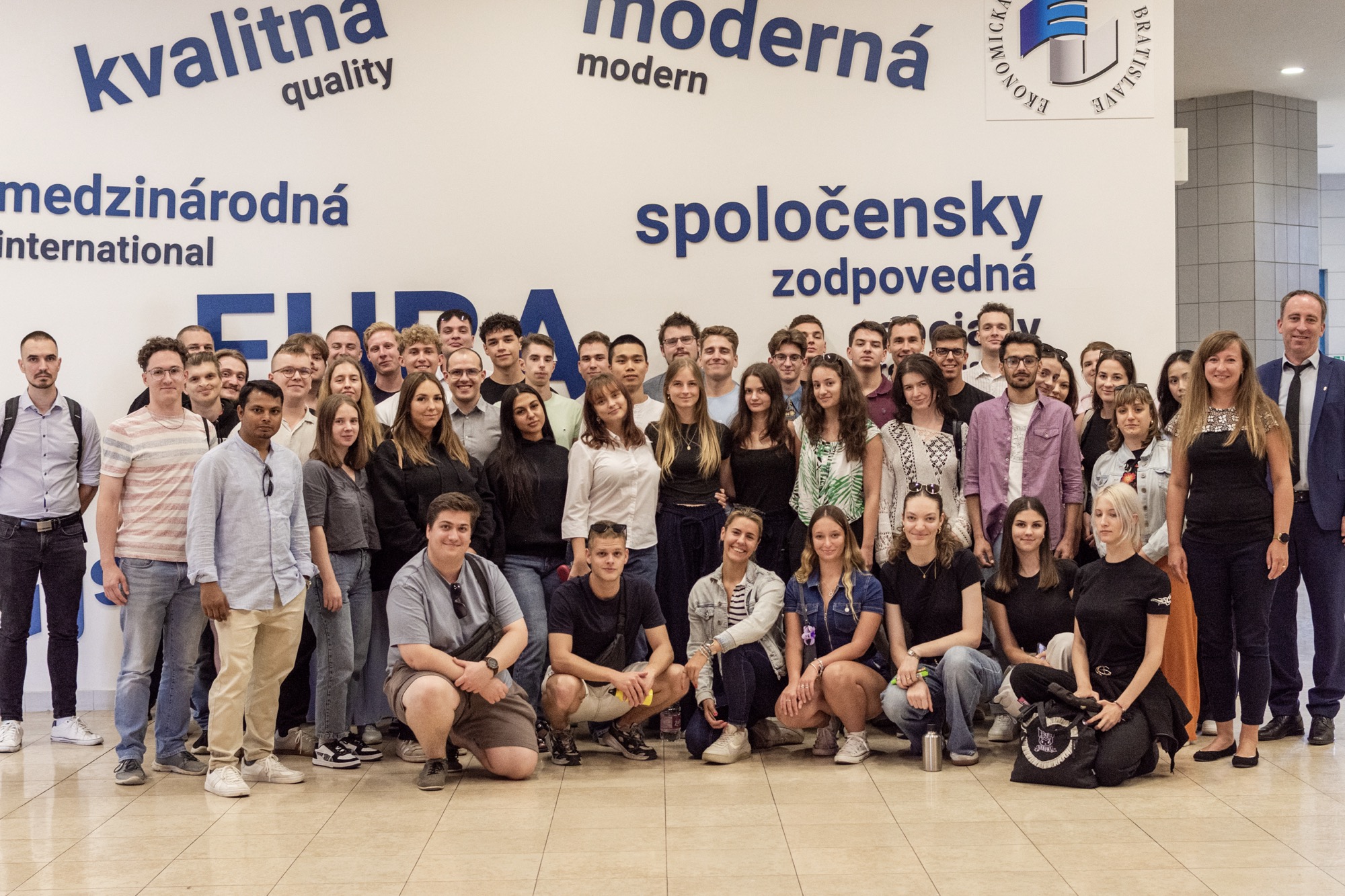 Visit of students from the Budapest University of Economics and Business at EUBA
