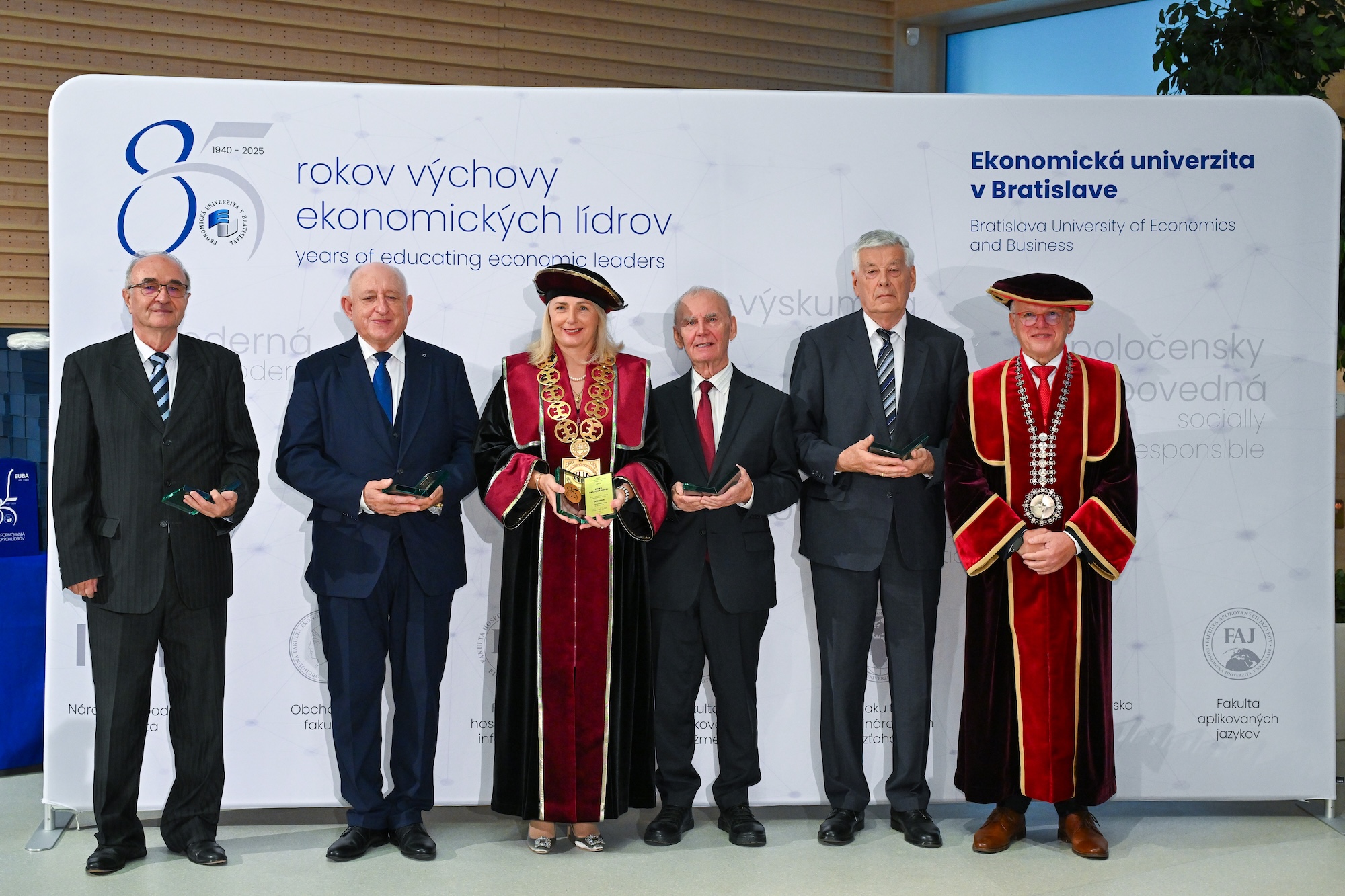 85th Anniversary of EUBA: Award for Outstanding Contribution to the Development of the University