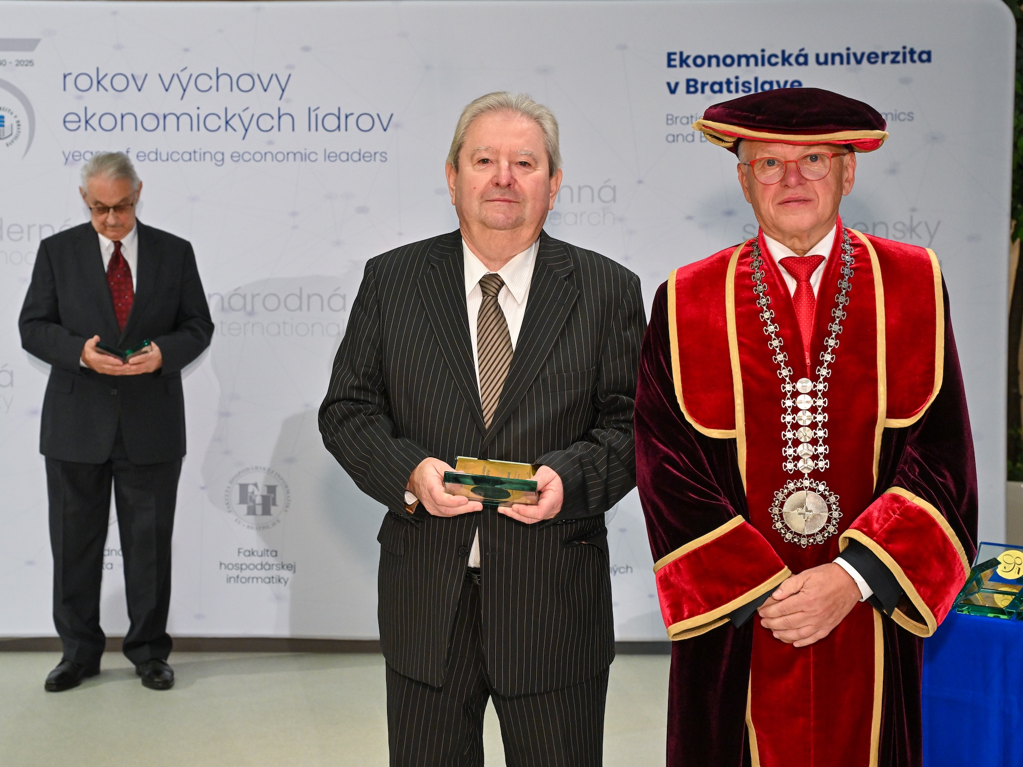 85th Anniversary of EUBA: Award for Outstanding Contribution to the Development of the University