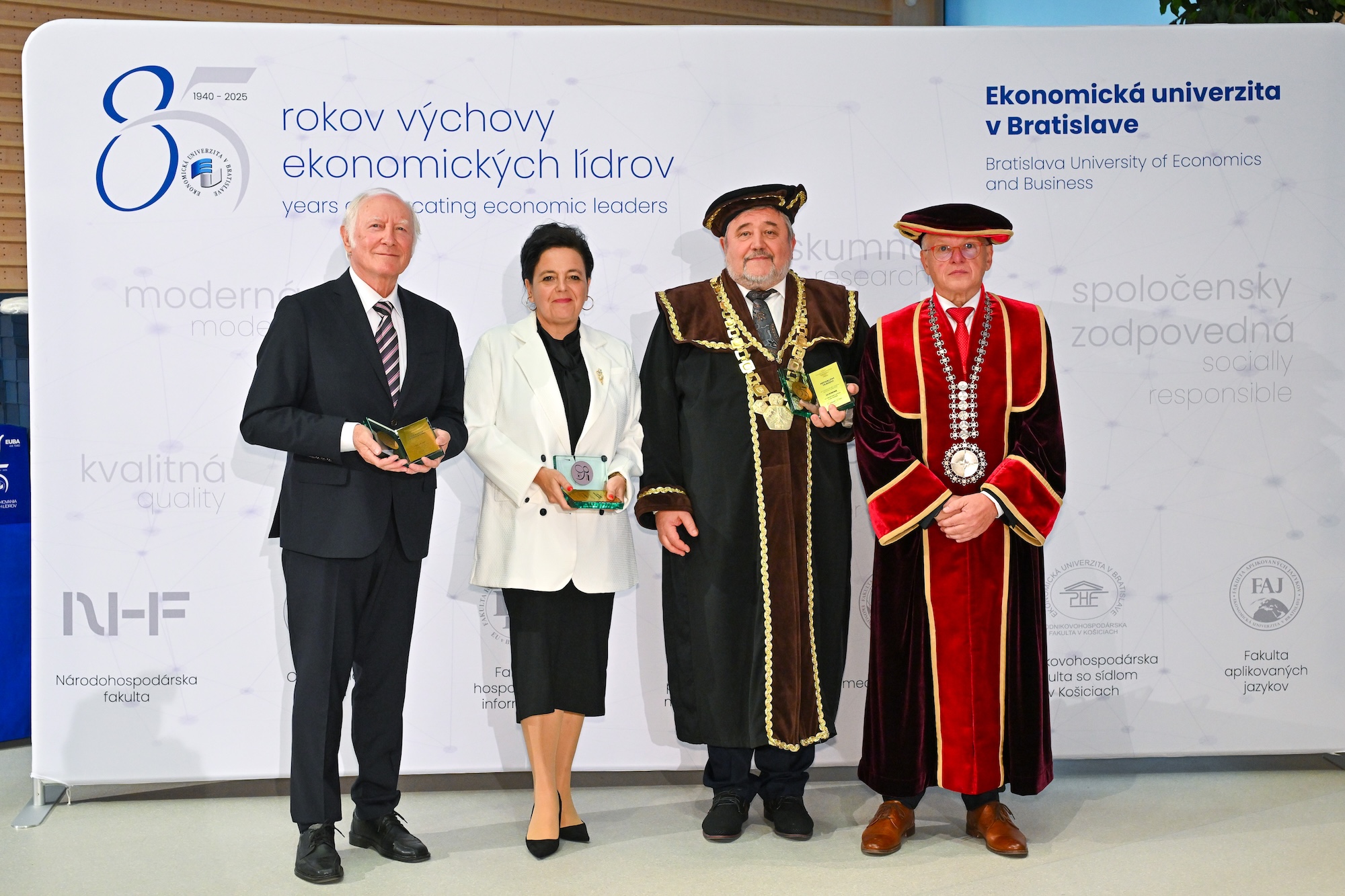 85th Anniversary of EUBA: Award for Outstanding Contribution to the Development of the University