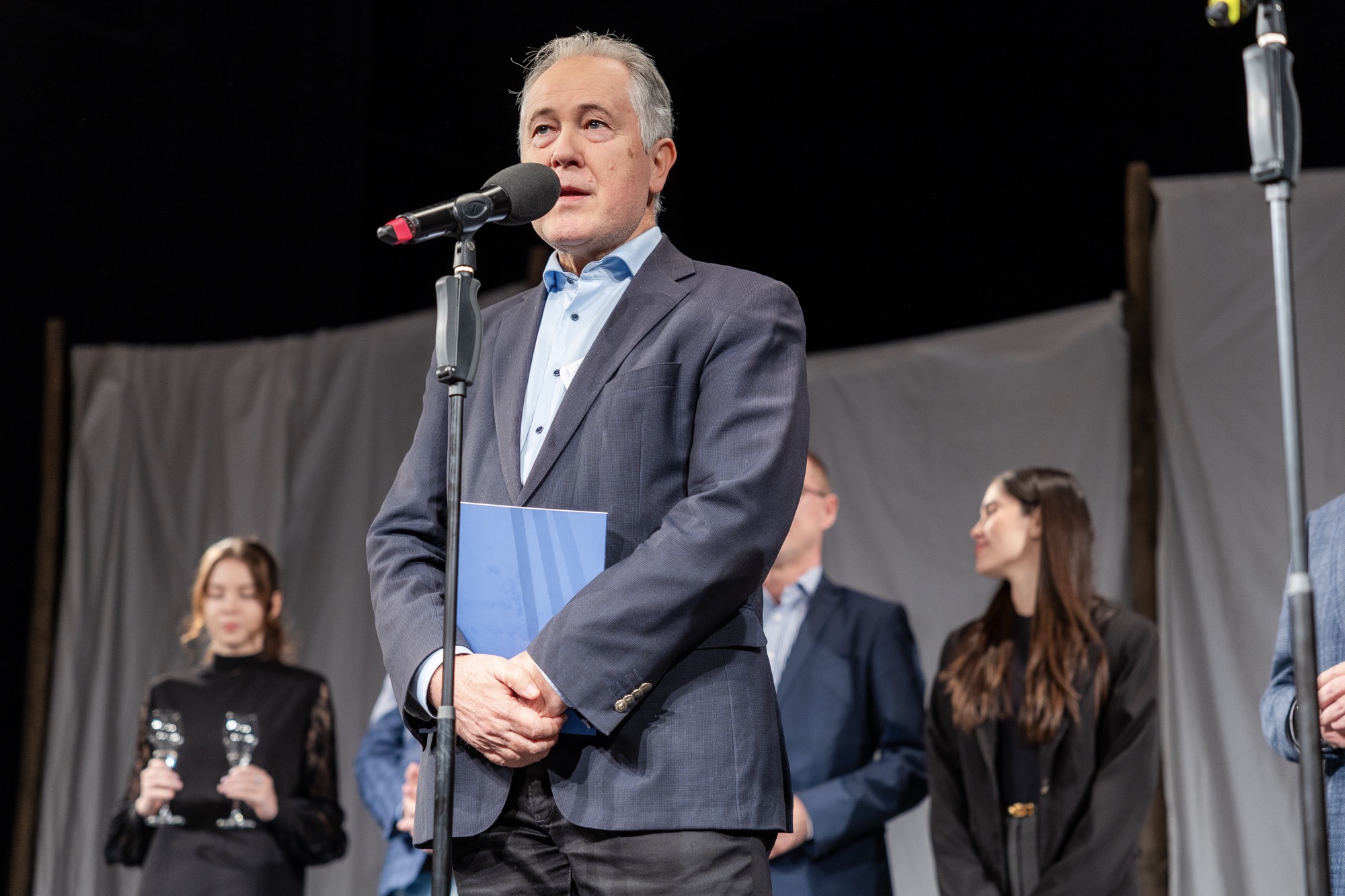 Ekonomická univerzita v Bratislave pokrstila novú publikáciu: 85-ročný príbeh EUBA