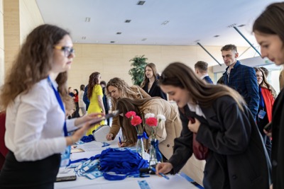 Modelová konferencia 2026 na EUBA: študenti simulovali rokovania OSN o vodnej kríze