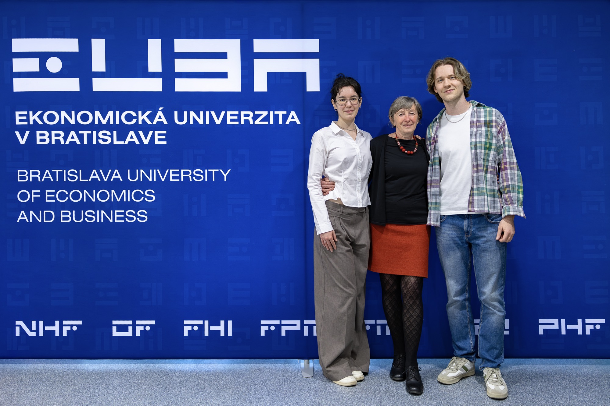 Študenti FHI EUBA triumfovali vo svetovej súťaži SAS Curiosity Cup 2026