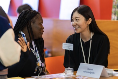 Sviatok sakúr na EUBA 2026 prepojil japonskú kultúru a univerzitnú atmosféru