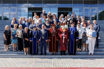 Prvé promócie a ukončenie akademického roka 2025/2026 mala Univerzita tretieho veku