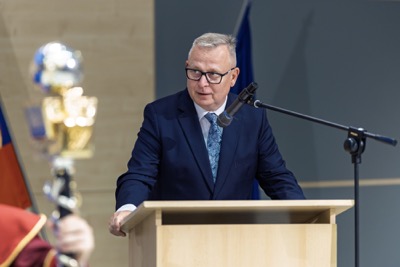 Prvé promócie a ukončenie akademického roka 2025/2026 mala Univerzita tretieho veku