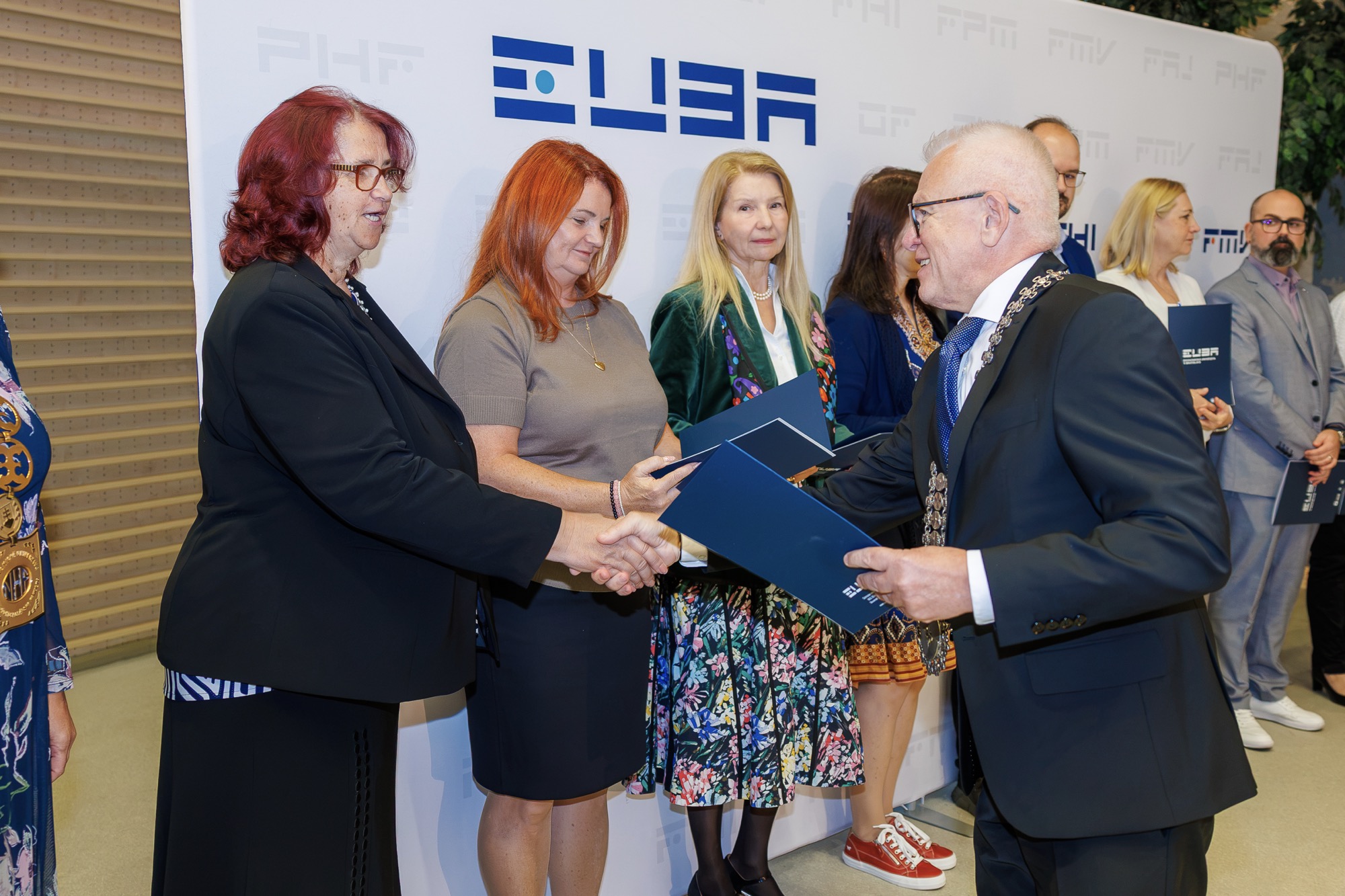 Rektor udelil Cenu EU v Bratislave za publikačnú činnosť, Cenu rektora EU v Bratislave za pedagogickú činnosť a Cenu rektora EU v Bratislave za ŠVOČ