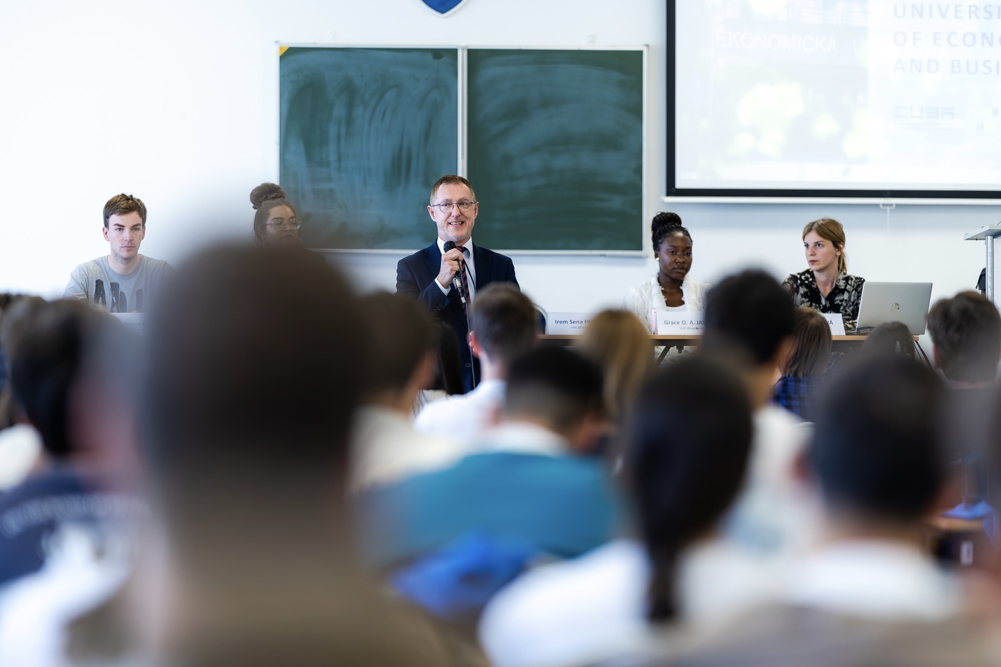 EUBA privítala zahraničných výmenných študentov na zimný semester akademického roka 2026/2027