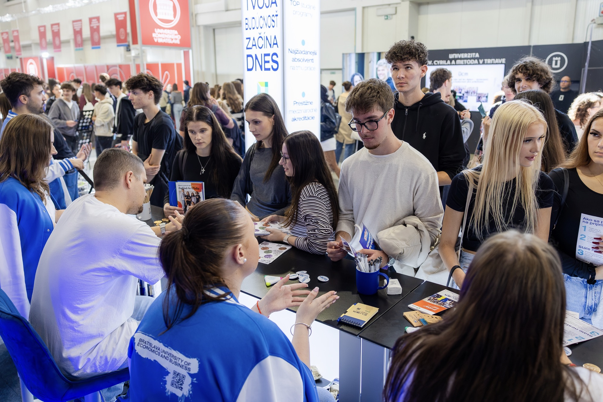 Hovoríme jazykom mladých: EUBA predstavila na Gaudeamuse modernú expozíciu