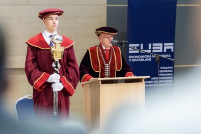 Promócie absolventov doktorandského štúdia 2025/2026