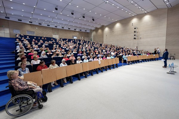 Univerzita tretieho veku EUBA ukončila akademický rok 2024/2025