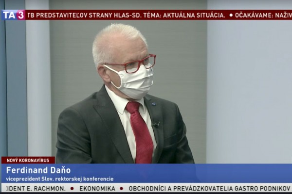 Rektor Ferdinand Daňo o dopade výučby z domu na študentov