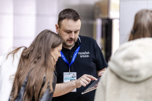 Kariérna cesta 2025: Desiatky prestížnych zamestnávateľov priniesli študentom jedinečné kariérne príležitosti