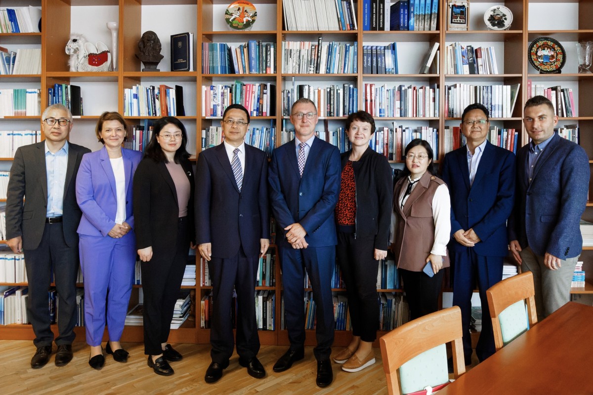 Rokovanie s delegáciou zo Shanghai University of International Business and Economics