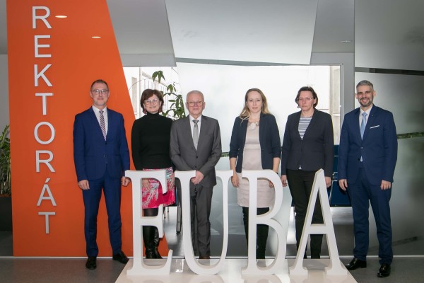 Rektor EUBA vymenoval prorektorov EU v Bratislave